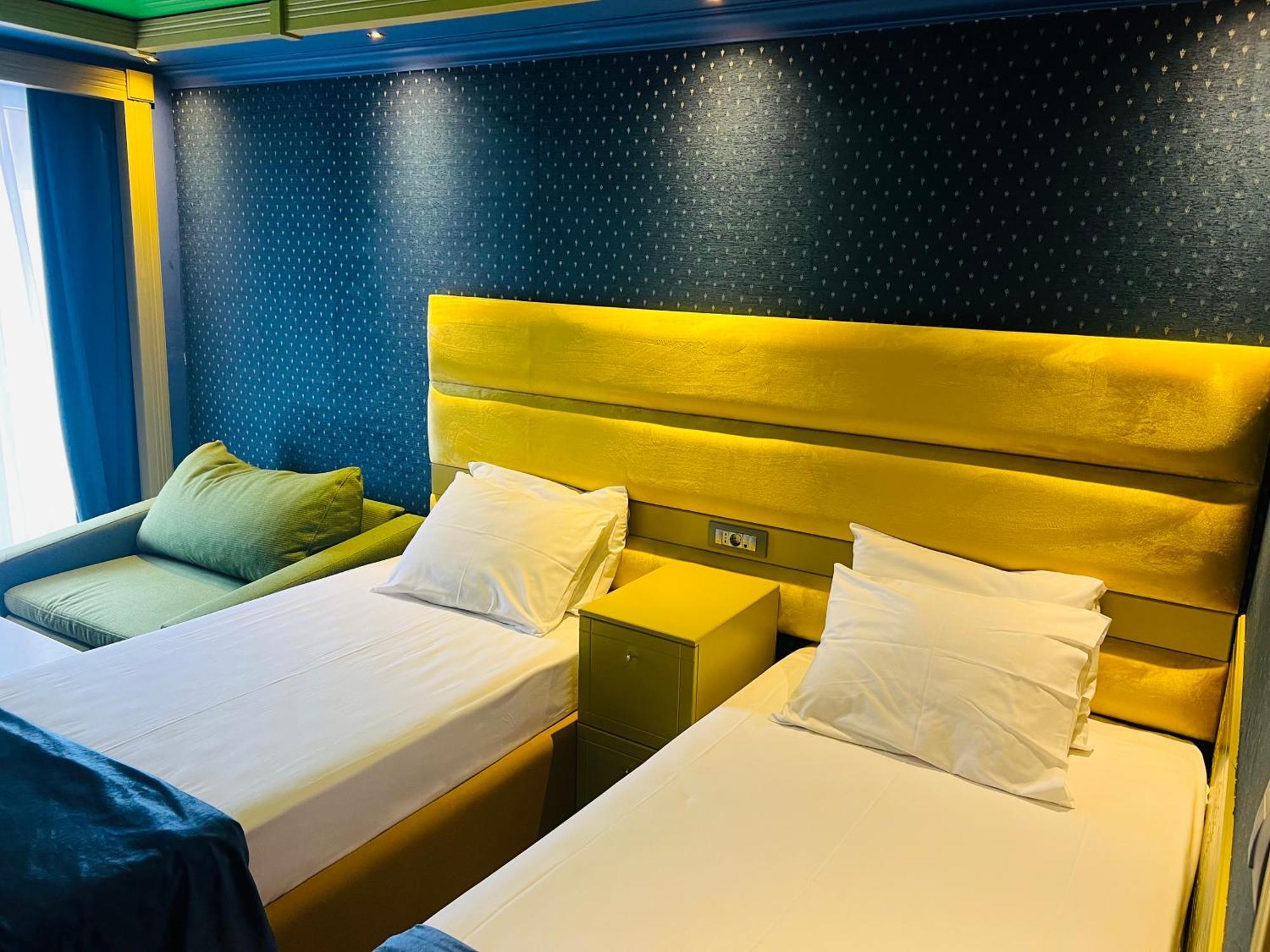 Hotel Craiova By Phoenicia Blue View Olimp Eksteriør billede