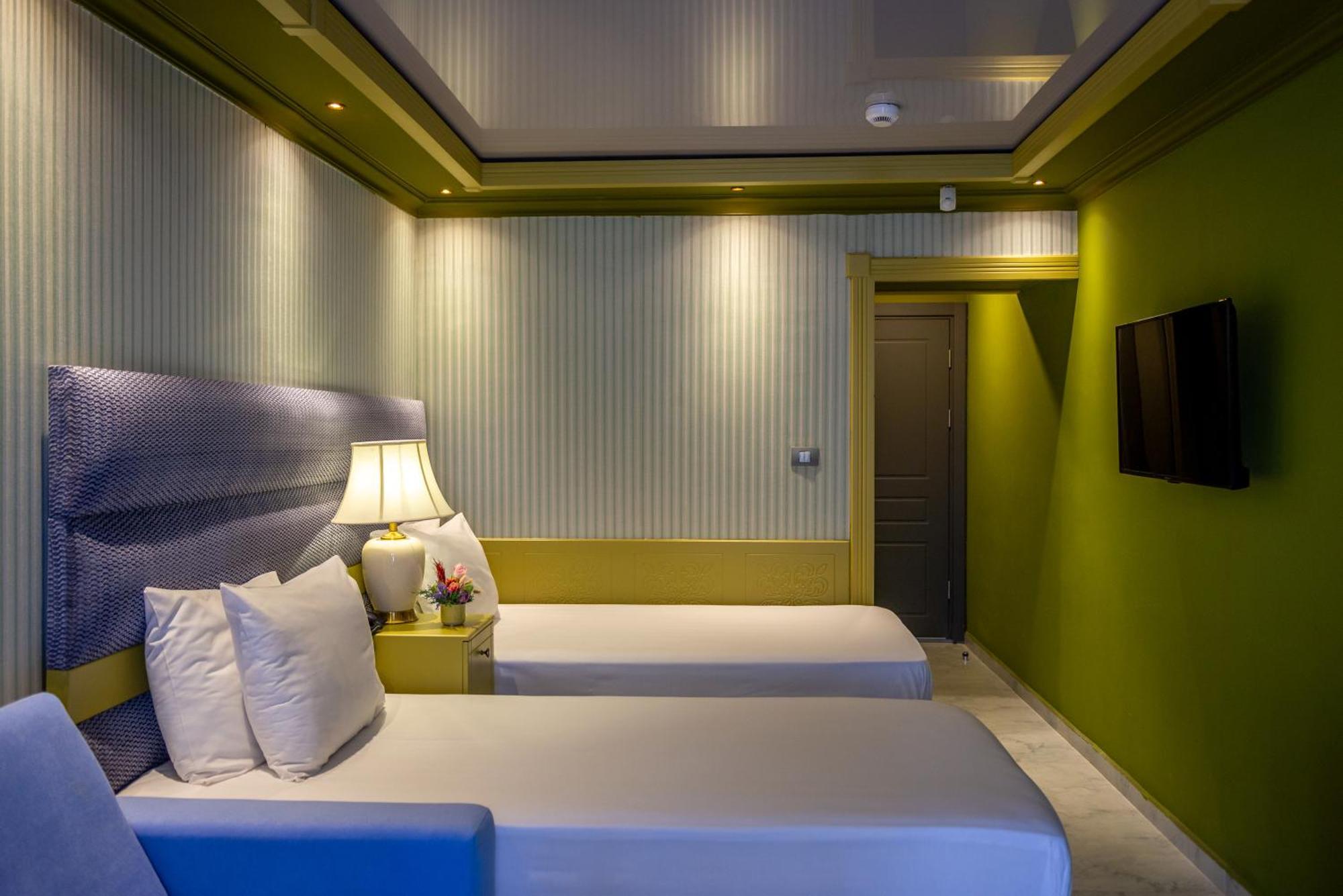 Hotel Craiova By Phoenicia Blue View Olimp Eksteriør billede